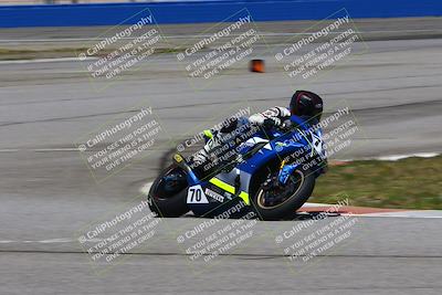 media/Apr-23-2022-Fastrack Riders (Sat) [[cb2d6ae73d]]/LEVEL 4/1PM TURN 6 OUTSIDE/